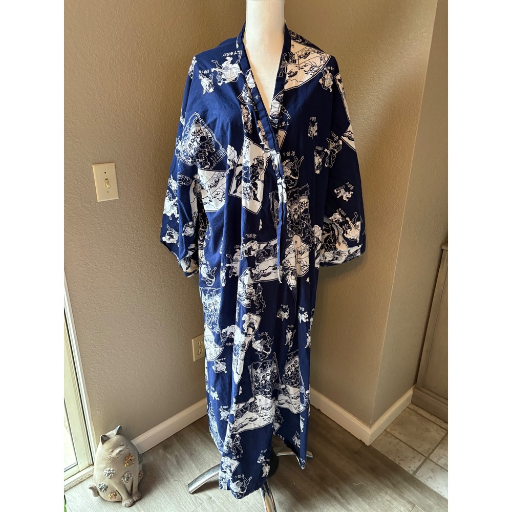 Sakurai Shoji Japan Cotton Kimono Yukata Robe Navy Blue Sumo Wrestler Print M